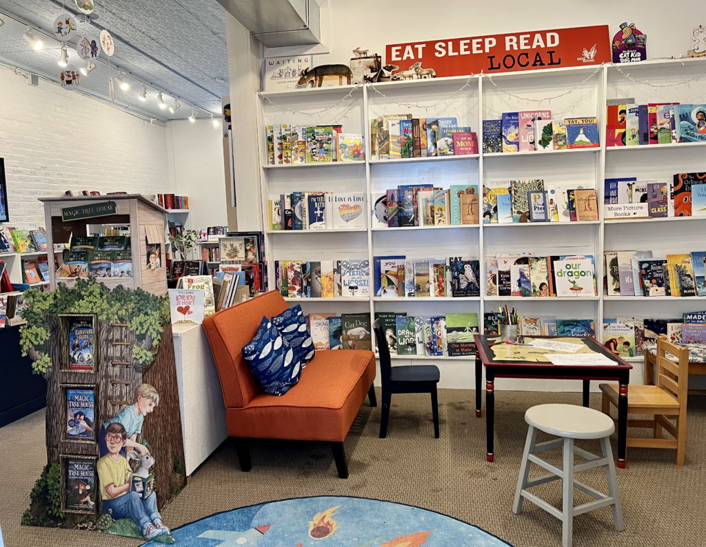 Breakwater Books Guilford CT Tourism